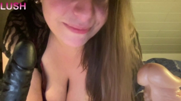 LindaWhite_  02-12-2021